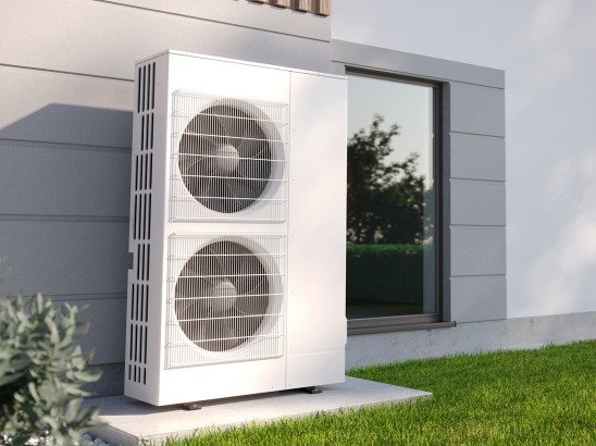 Organisch bandbeschichteter Stahl pladur® für Gehäuse von Wärmepumpen oder sonstige Gehäuse oder Verkleidungen von Heizungs-, Klima- oder Lüftungsgeräte.