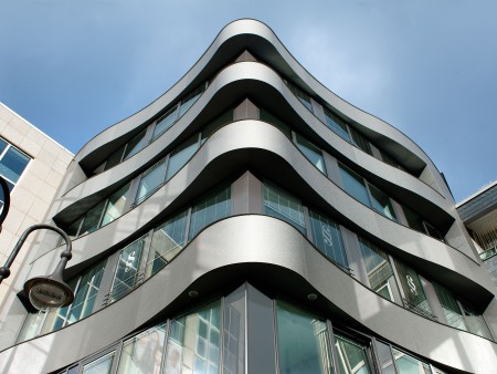 Energy Plus office building in Bottrop: renovation with pladur® Relief Icecrystal Energy Plus office building in Bottrop: renovation with pladur® Relief Icecrystal