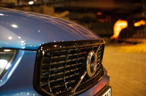 Front view of the Volvo XC40 – the Swedish carmaker’s smallest and most compact SUV.