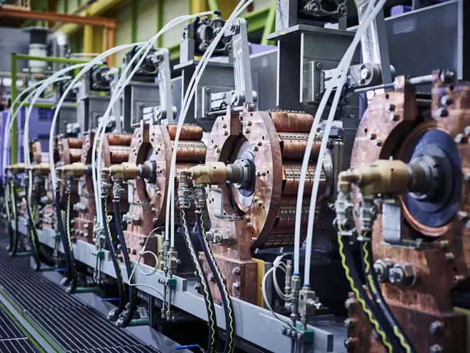 Close-up finishing line 13 Close-up finishing line 13