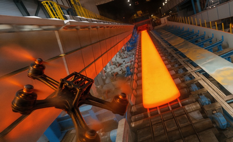 Drohnenflug durchs Warmbandwerk 4
