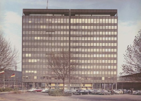 50 Jahre Hauptquartier 50 Jahre Hauptquartier