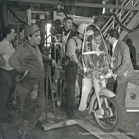 Historische Industriefilme - Nur der Nebel ist grau