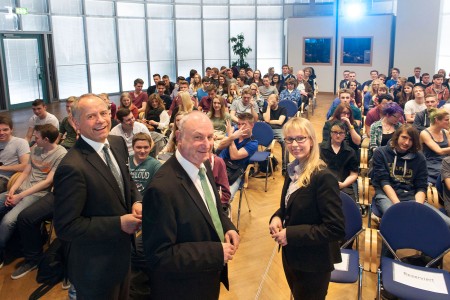 Dialog mit der Jugend