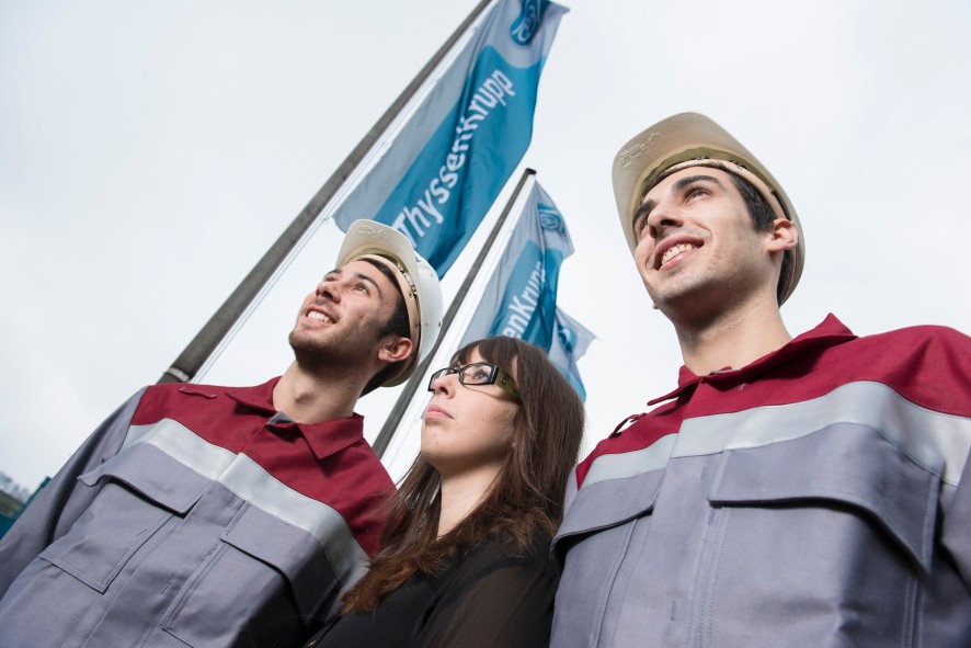 ThyssenKrupp Steel Europe bietet weiteren Jugendlichen aus der Region Valencia einen Ausbildungsplatz an ThyssenKrupp Steel Europe bietet weiteren Jugendlichen aus der Region Valencia einen Ausbildungsplatz an
