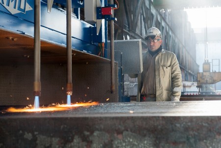 Neue Adjustage-Anlagen in Duisburg-Süd Neue Adjustage-Anlagen in Duisburg-Süd