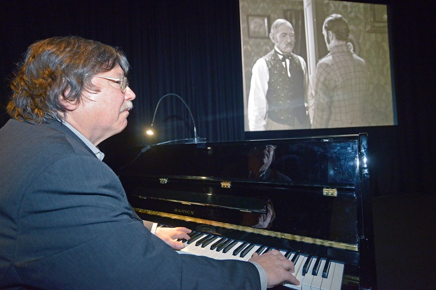 Stummfilmpianist Joachim Bärenz Stummfilmpianist Joachim Bärenz