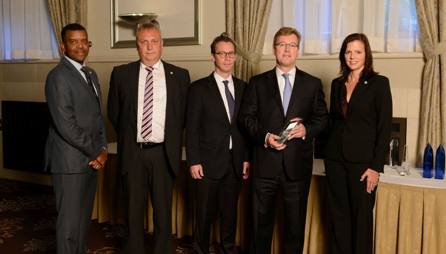 Johnson Controls zeichnet Hoesch Hohenlimburg mit dem Gold Performance Award aus Johnson Controls zeichnet Hoesch Hohenlimburg mit dem Gold Performance Award aus