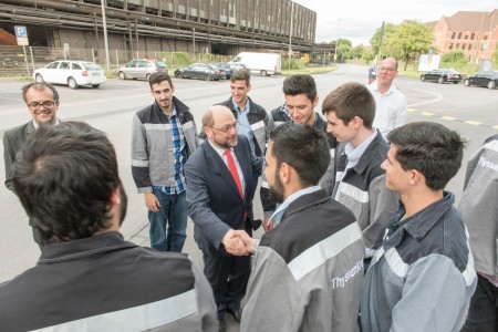 thyssenkrupp unterstützt Region Valencia mit Ausbildungs-Programm für junge Menschen – EU-Parlamentspräsident Schulz trifft in Duisburg spanische Mitarbeiter