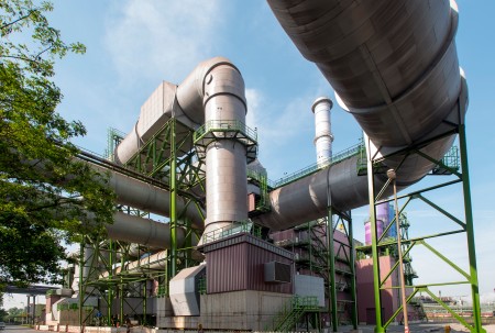 Sie gibt dem Staub keine Chance: Die neue Tuchfilteranlage von thyssenkrupp filtert auch Nanopartikel und trägt maßgeblich zur Verbesserung der Umweltsituation in Duisburg bei“  Sie gibt dem Staub keine Chance: Die neue Tuchfilteranlage von thyssenkrupp filtert auch Nanopartikel und trägt maßgeblich zur Verbesserung der Umweltsituation in Duisburg bei“