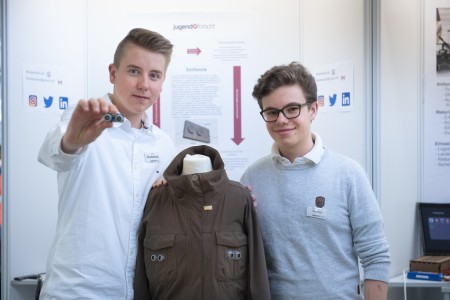 84 Nachwuchstüftler stellen ihre Ideen vor: Der Stahlbereich von thyssenkrupp richtet Regionalwettbewerb für „Jugend forscht“ in Duisburg aus