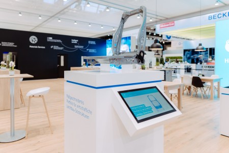 Hochfest und gut umformbar: neue hochfeste, kaltgewalzte Mehrphasen-Stähle prädestiniert für komplexe sicherheits- und crashrelevante Strukturbauteile moderner Fahrzeugsitze