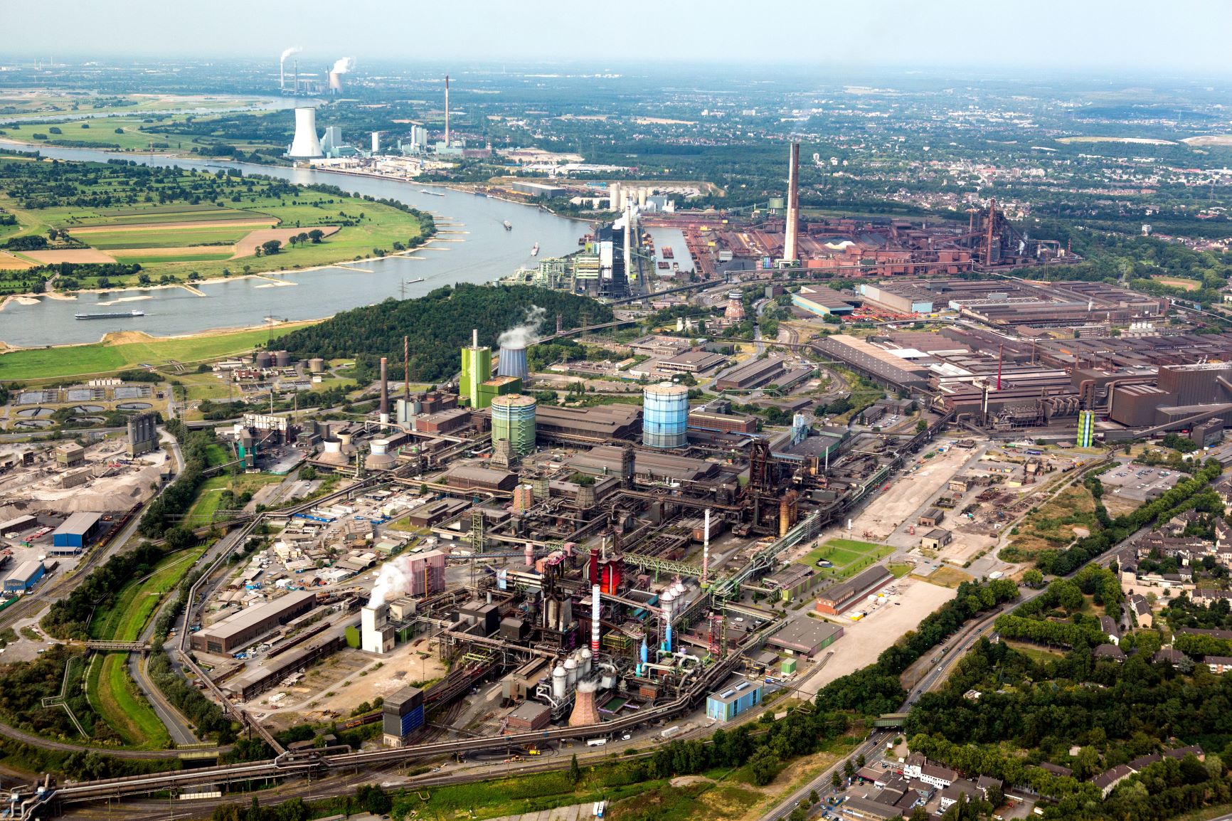 thyssenkrupp Steel-Vorstand reagiert auf herausfordernde Marktbedingungen und stellt erste konzeptionelle Grundzüge einer strukturellen Neuaufstellung vor: