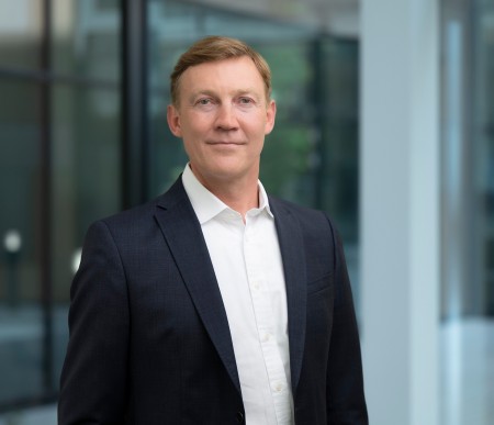 Dennis Grimm as Spokesman of the Executive Board confirmed. Grimm will assume overall operational responsibility as well as the technological management and development of the company.