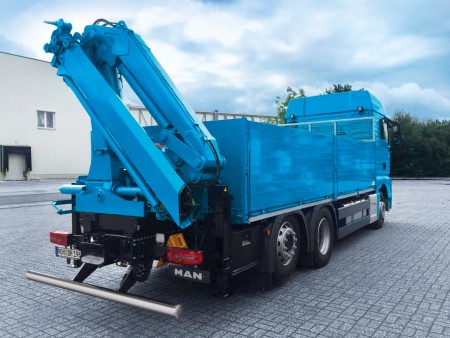 Micro-alloyed steels for cold forming for deck cranes and jibs in special vehicle construction.