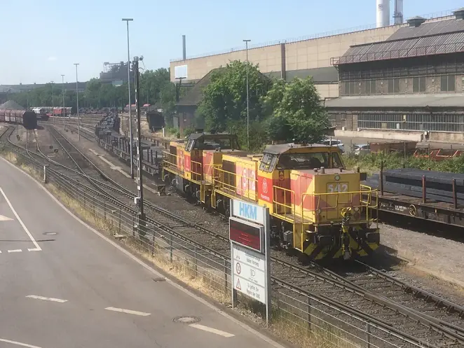 Bahn auf dem Werksgelände