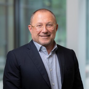 Georgios Giovanakis Georgios Giovanakis