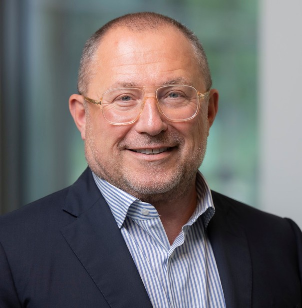 Georgios Giovanakis Georgios Giovanakis